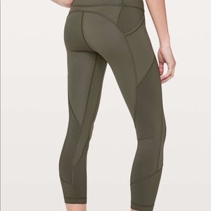 Lululemon All The Right Places cropped